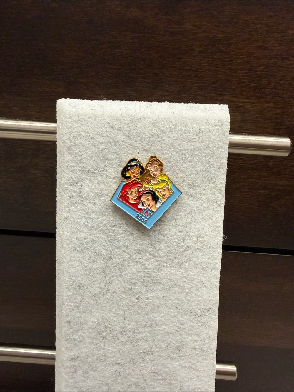 Japan Tour 20th Anniversary Disney on Ice Pin